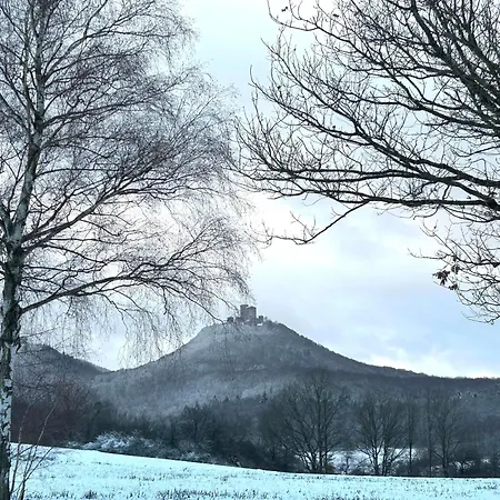 An Der Kapelle Annweiler am Trifels
