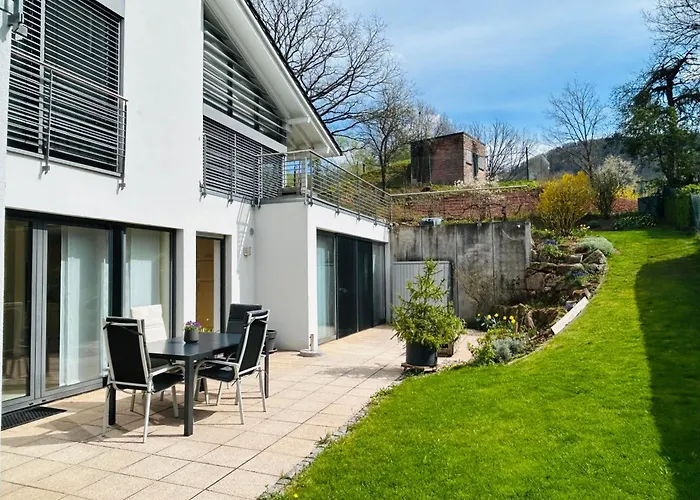 An Der Kapelle Annweiler am Trifels